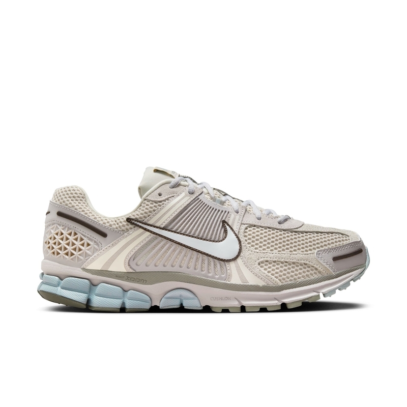 Buy Nike Men's Zoom Vomero 5 Shoes Online in Kuwait - The Athletes Foot