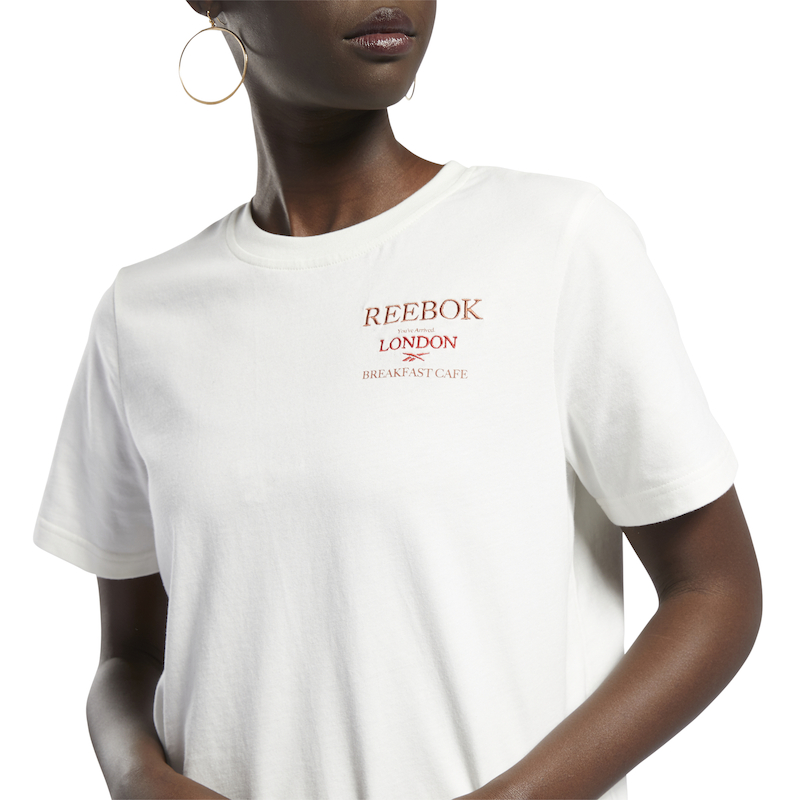 Eventyrer skarpt væv Buy Reebok Women's Classics Graphic T-Shirt For Women Online in Kuwait -  SNKR