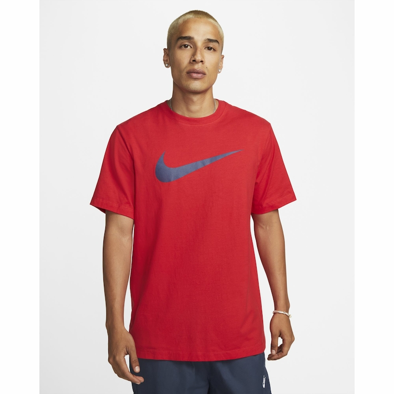 Buy Nike Sportswear Swoosh Men's T-Shirt Online in Kuwait - The ...