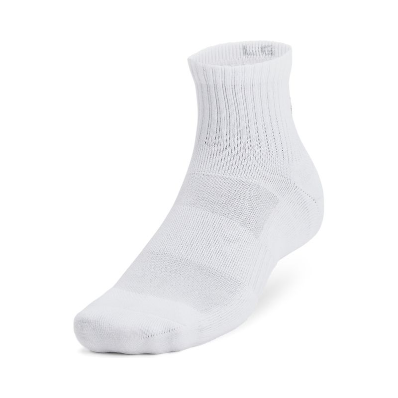 جوارب رياضية قطنية من Under Armour – للجنسين