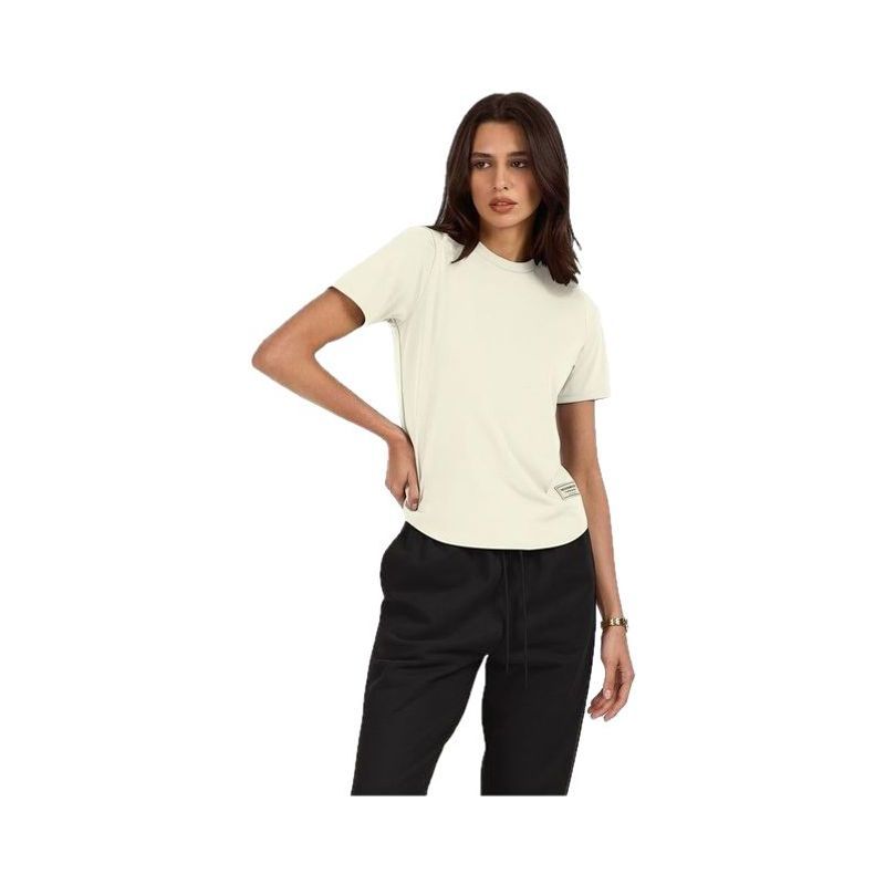 تي-شيرت Softskin بطرف مستدير – للنساء