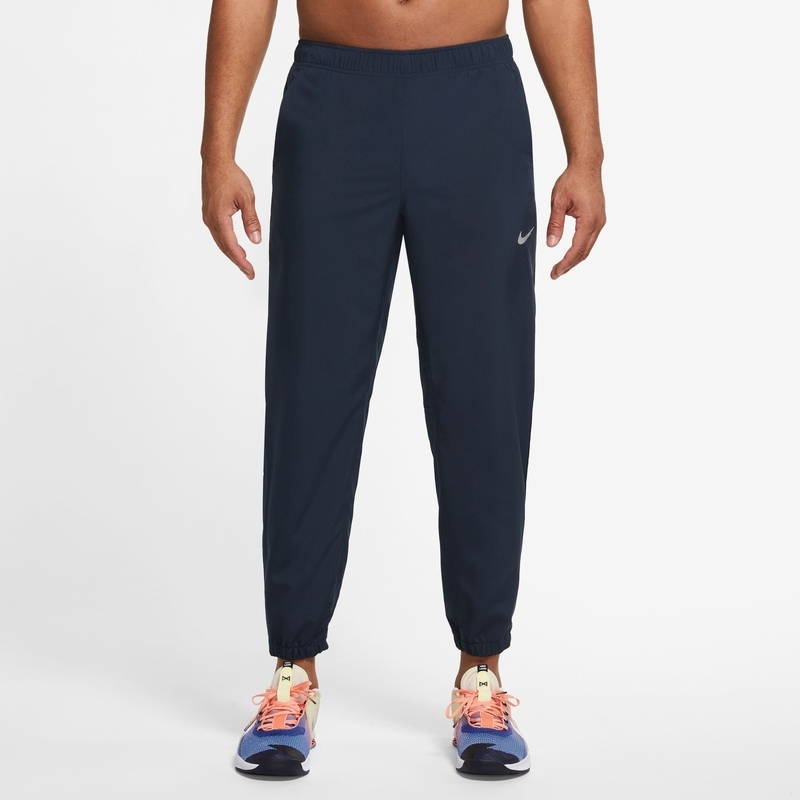 Buy Nike Form Men's Dri-FIT Tapered Versatile Pants Online in Kuwait ...