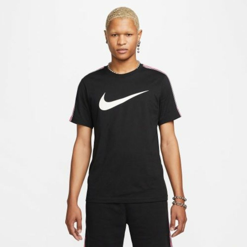 Buy Nike Sportswear Repeat Men s T Shirt Online in Kuwait Intersport