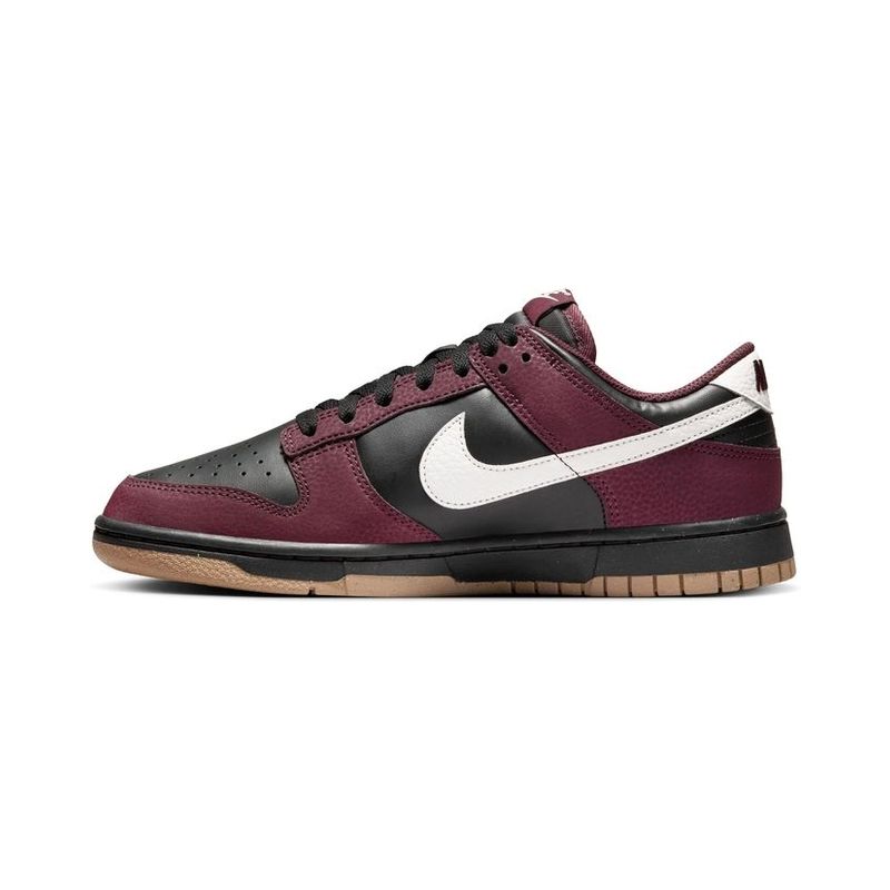nike burgundy shoes for women