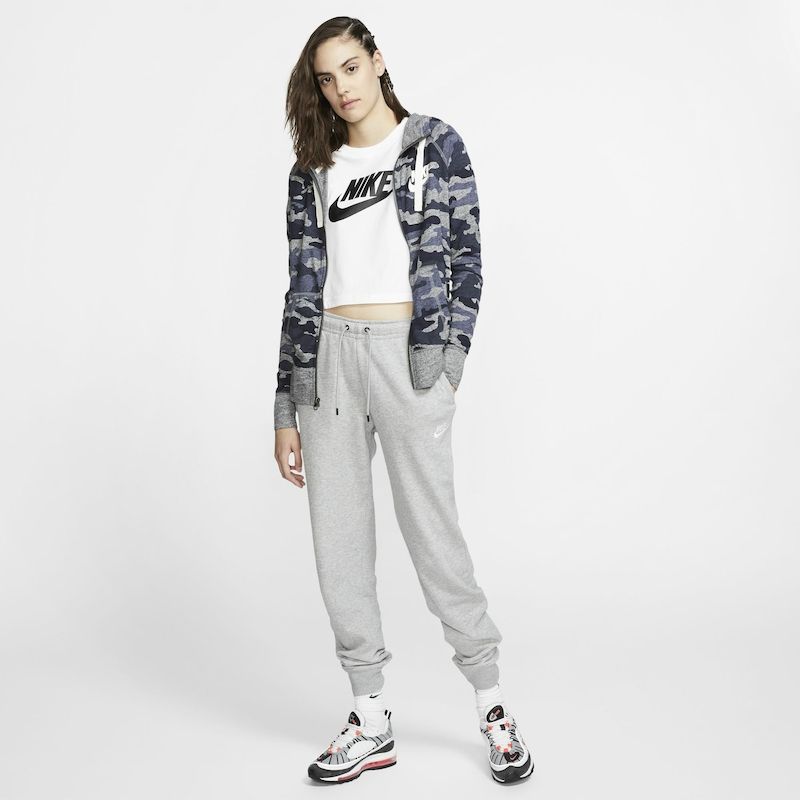 women's fleece nike sportswear essential