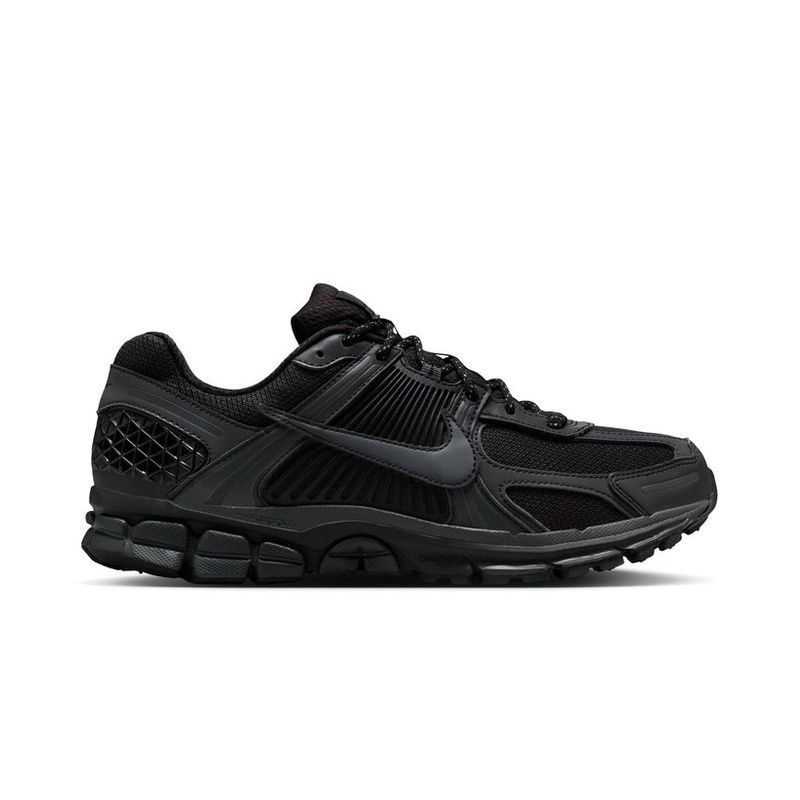 nike reflective shoes black