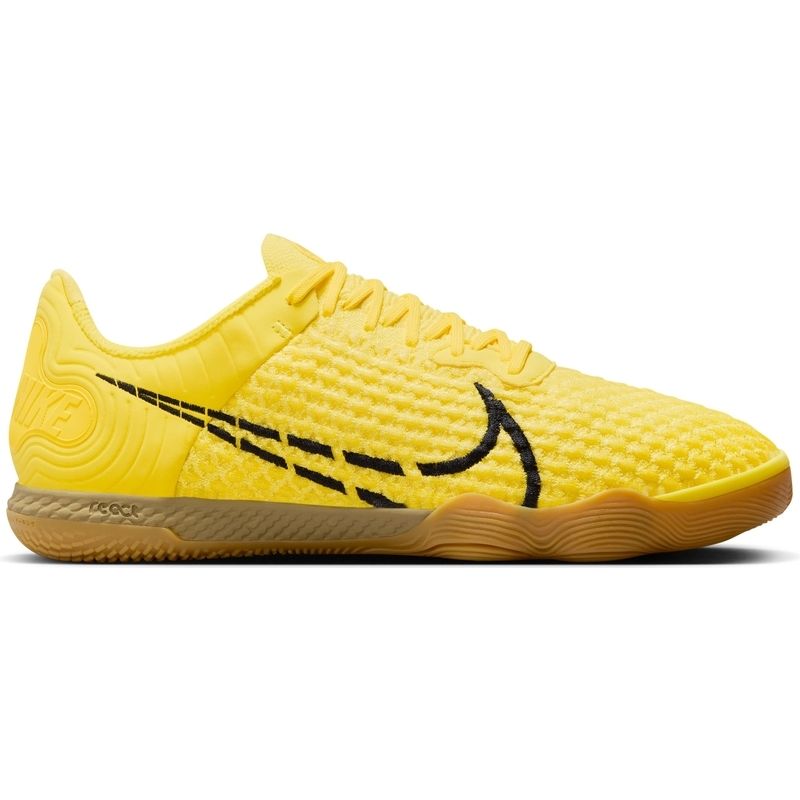 Indoor court football shoes best sale