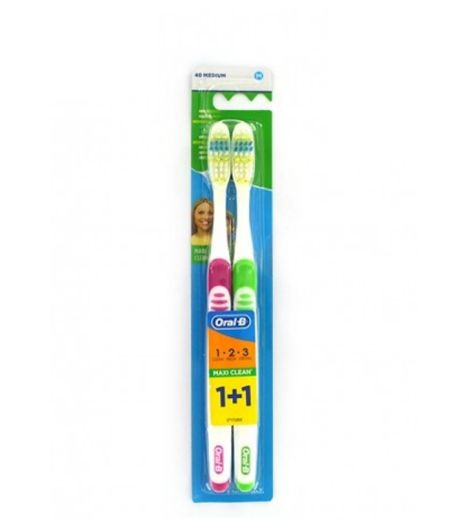 Oral B 3-Effect Maxi Clean Toothbrush- 40 Medium (1+1)