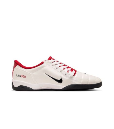 Nike Total 90 