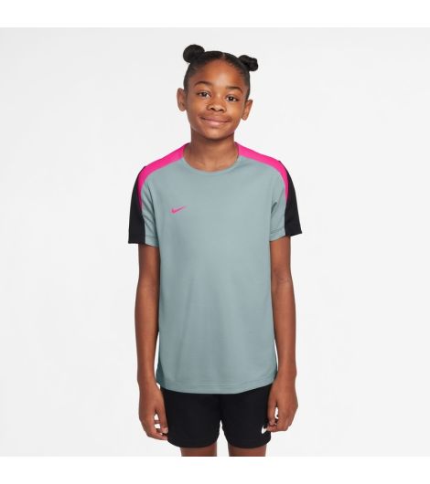 Nike Dri-FIT Strike Big Kid's Short-Sleeve Football Top