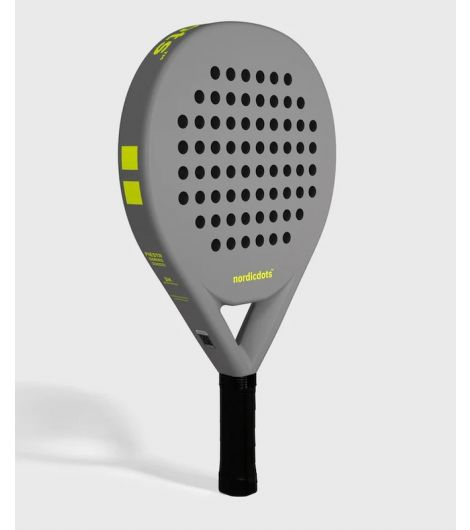 Buy Padel Balls And Racket Online In Kuwait At Best Price - Intersport