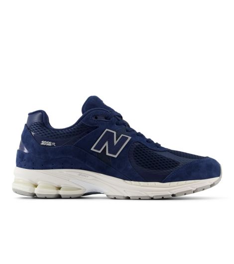 NEW BALANCE 2002 SHOES