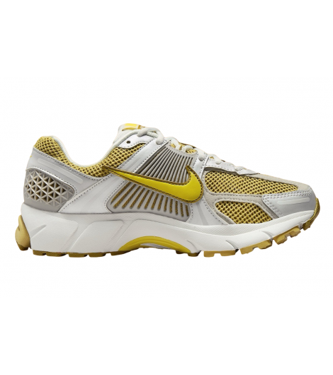 NIKE AIR ZOOM VOMERO 5 'BRONZINE' WOMEN'S SHOES