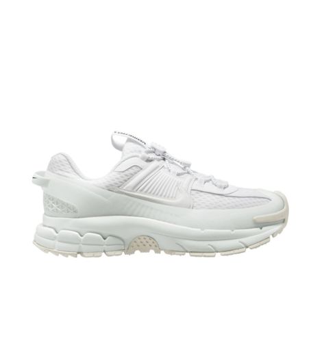 NIKE ZOOM VOMERO ROAM 