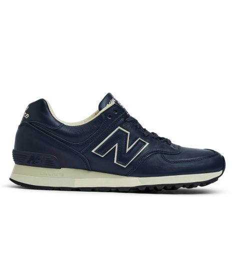 Shop Women s Sneakers Clothing on Sale 2024 End of season sale SNKR Kuwait Online
