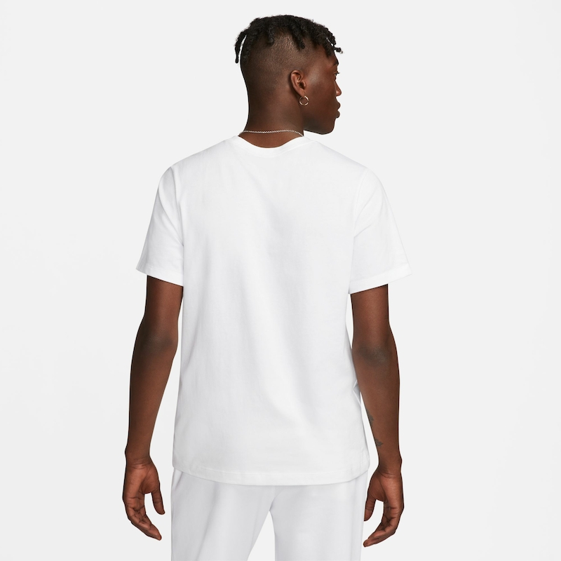 Buy Nike Sportswear Club+ Men's T-Shirt Online in Kuwait - The Athletes ...