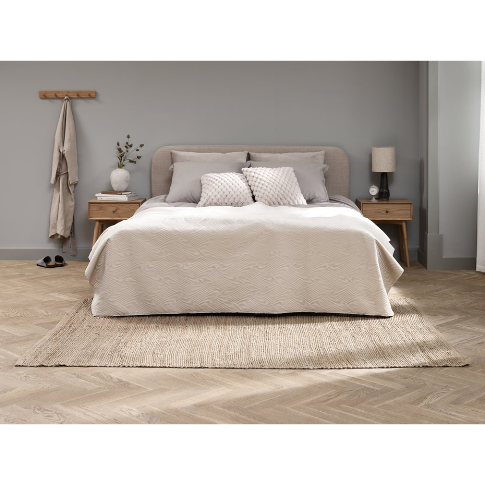 Bed throw beige sale