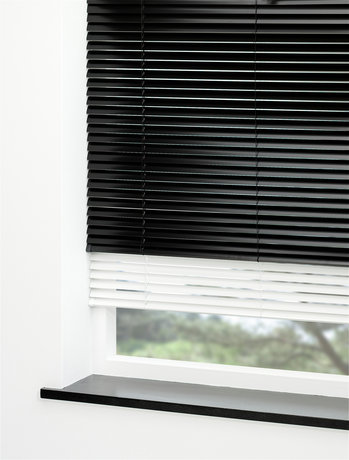 Venetian Aluminium Blind 130x160 cm Black - Aluminum Curtain