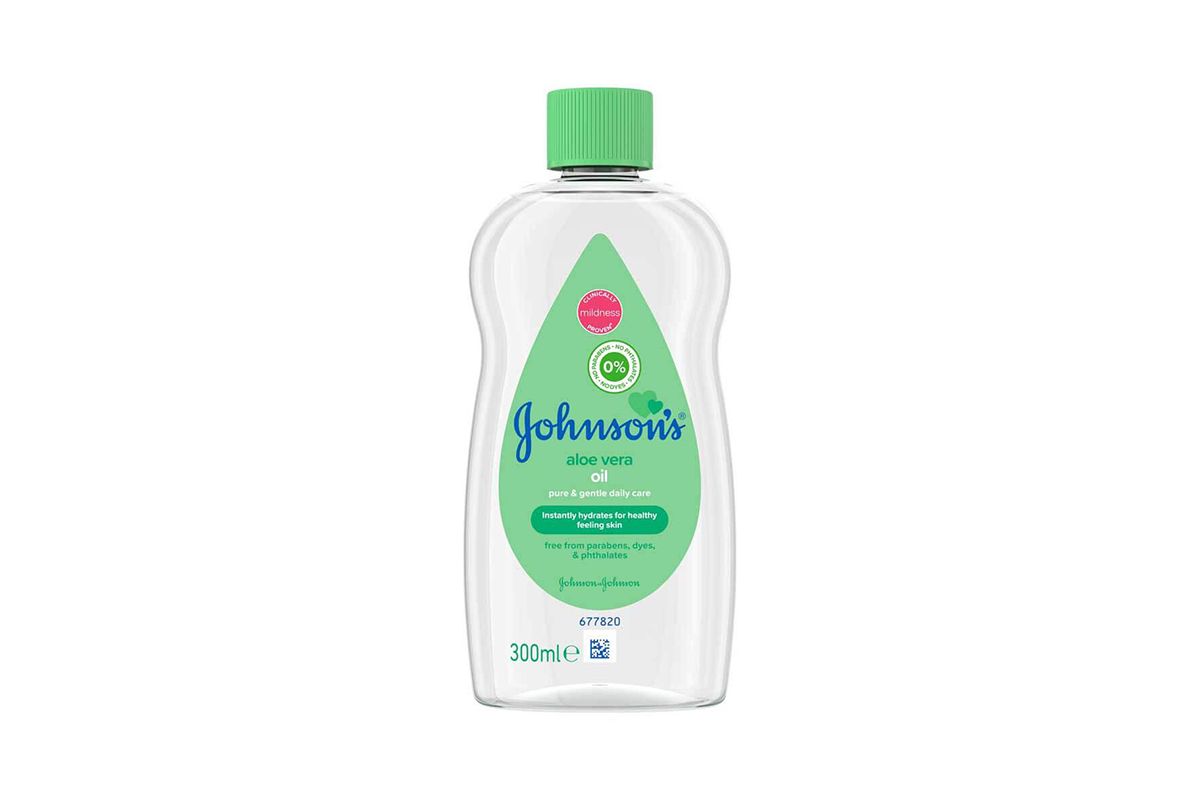 Johnson Baby Oil Aloe Vera 300ml