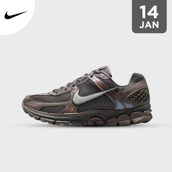 Nike  Zoom Vomero 5 "Cave Stone"