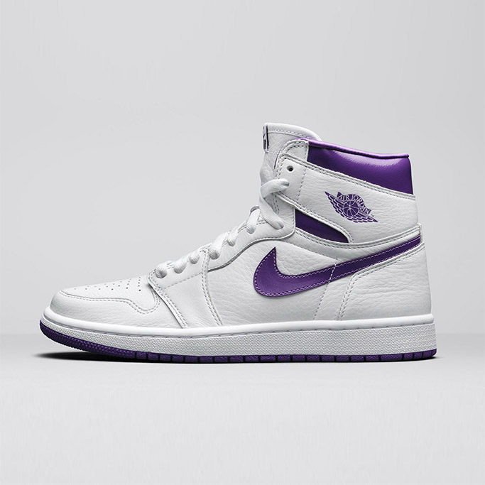 AIR JORDAN 1 HIGH OG WMNS 'COURT PURPLE'