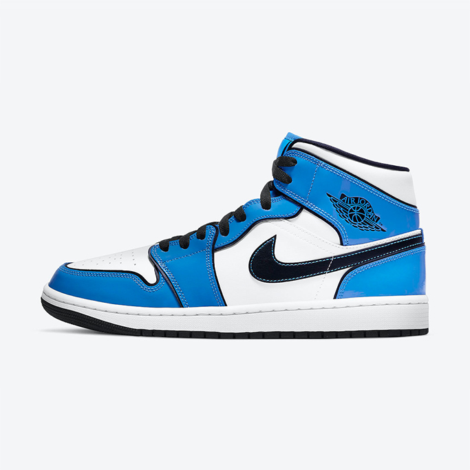 Air Jordan 1 Mid ‘Signal Blue’