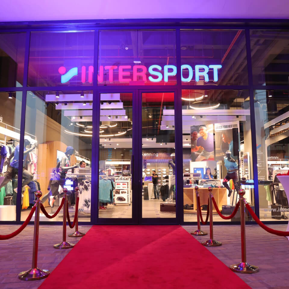 Team of volunteers working together to clean up desert area